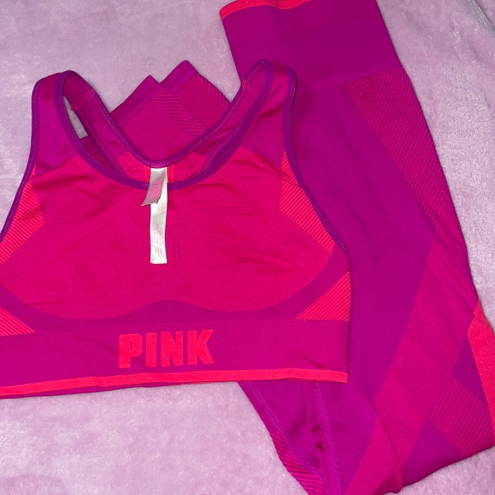 VS PINK Cool & Comfy Seamless Set
